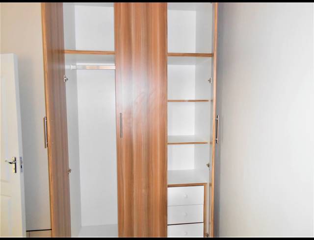 2 BEDROOM FLAT TO LET IN HOWICK CENTRAL